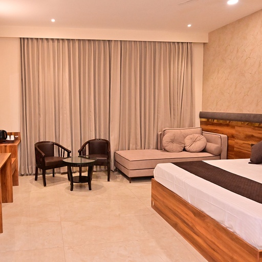 Super Deluxe Room